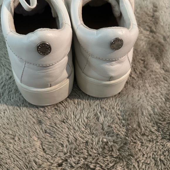 Steve Madden sneakers - Picture 9 of 10